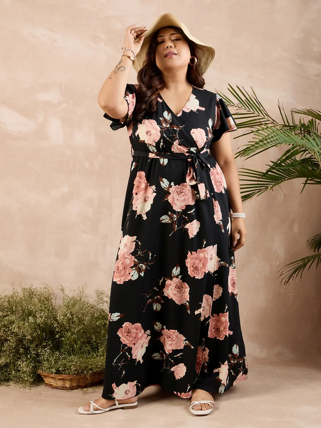 Berrylush Curve Women Black Floral Print V-Neck Belted Maxi Dress