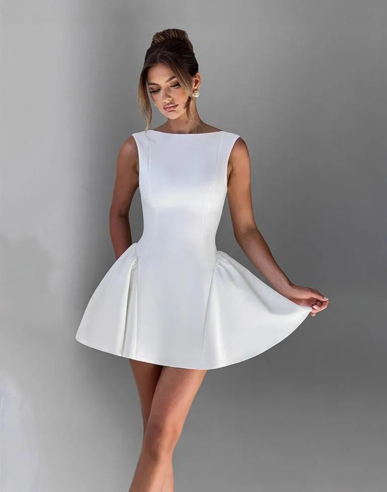 elegant simple tight waist backless dress