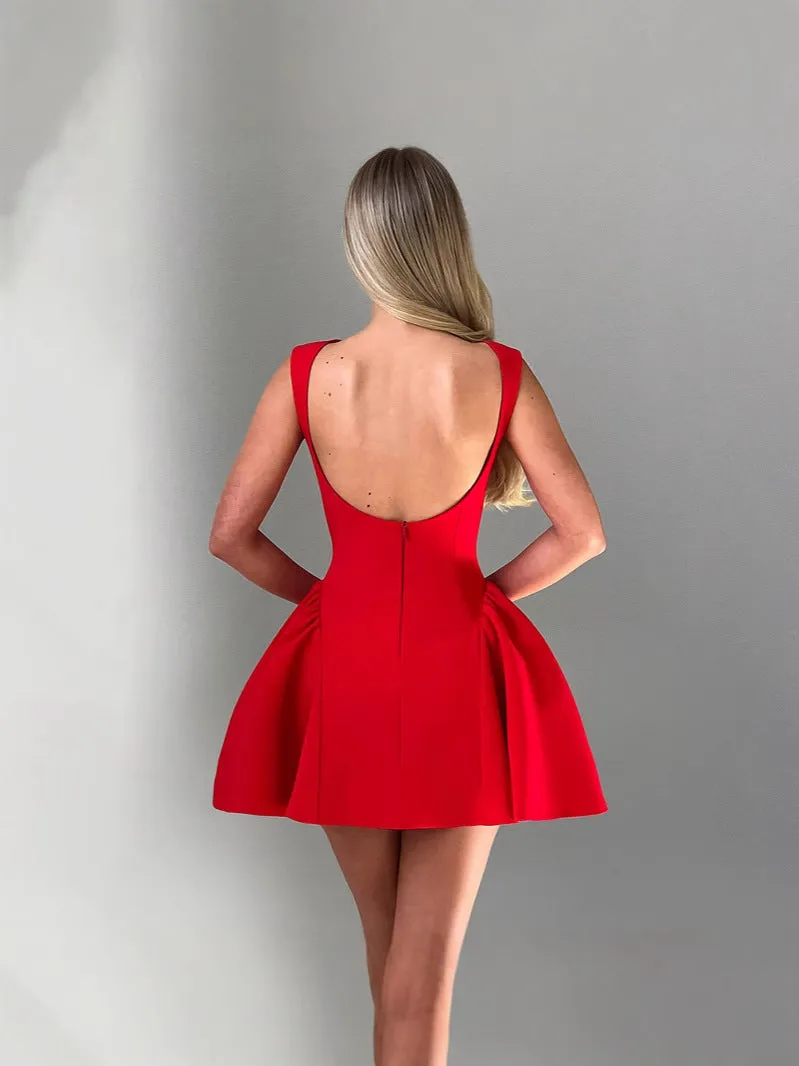 elegant simple tight waist backless dress